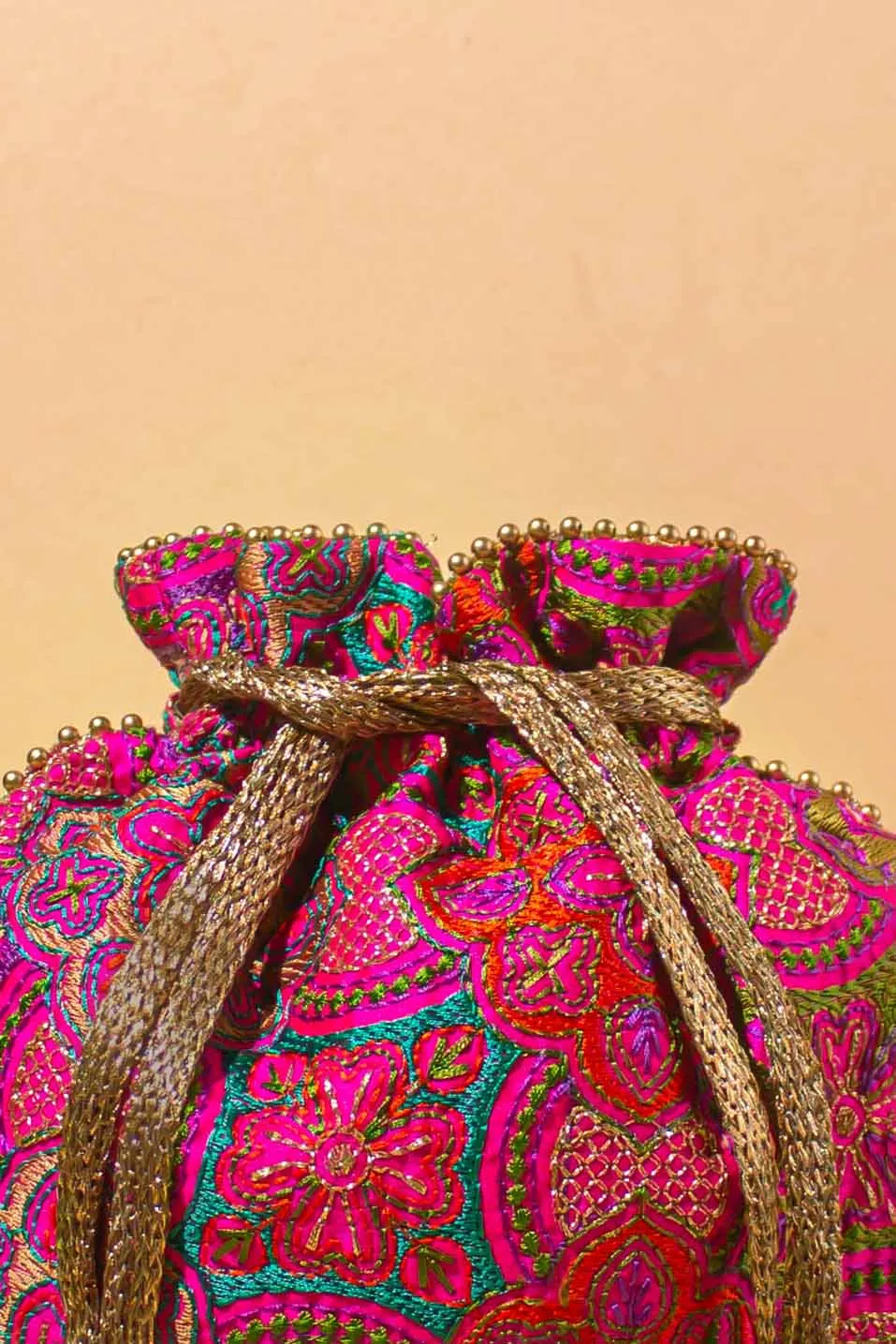 Amna Potli bag - Pink