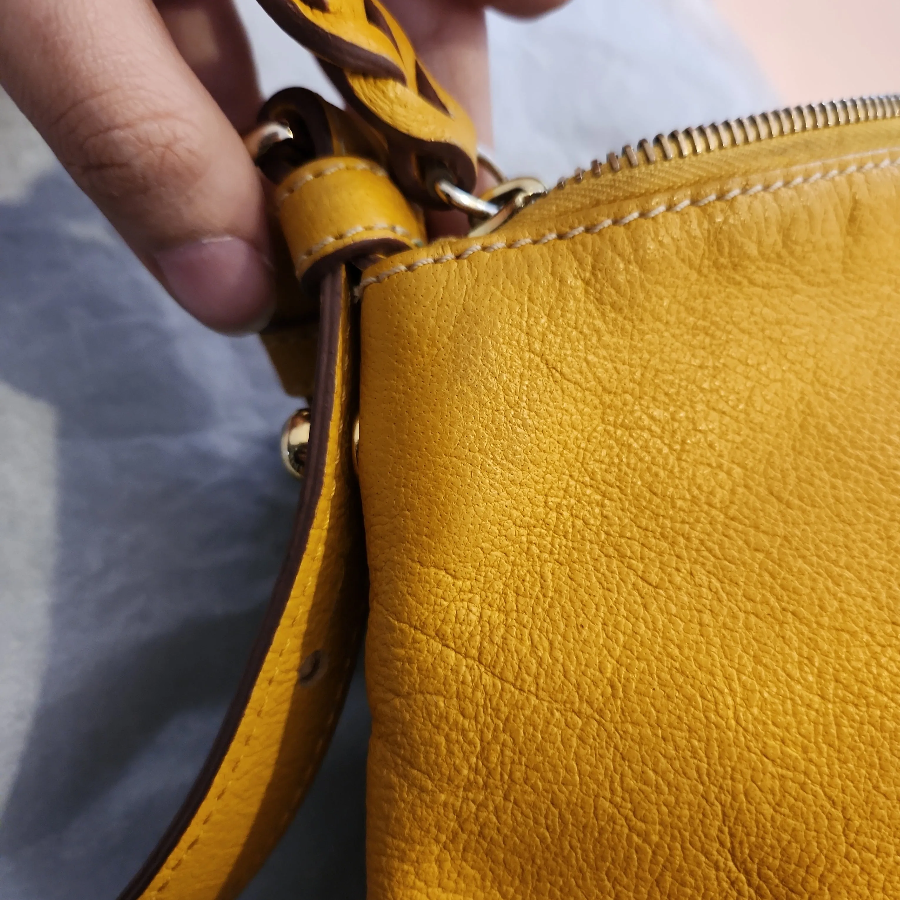 Dooney & Bourke Yellow Mustard Pebbled Leather Hobo Shoulder Bag | Pre Loved |