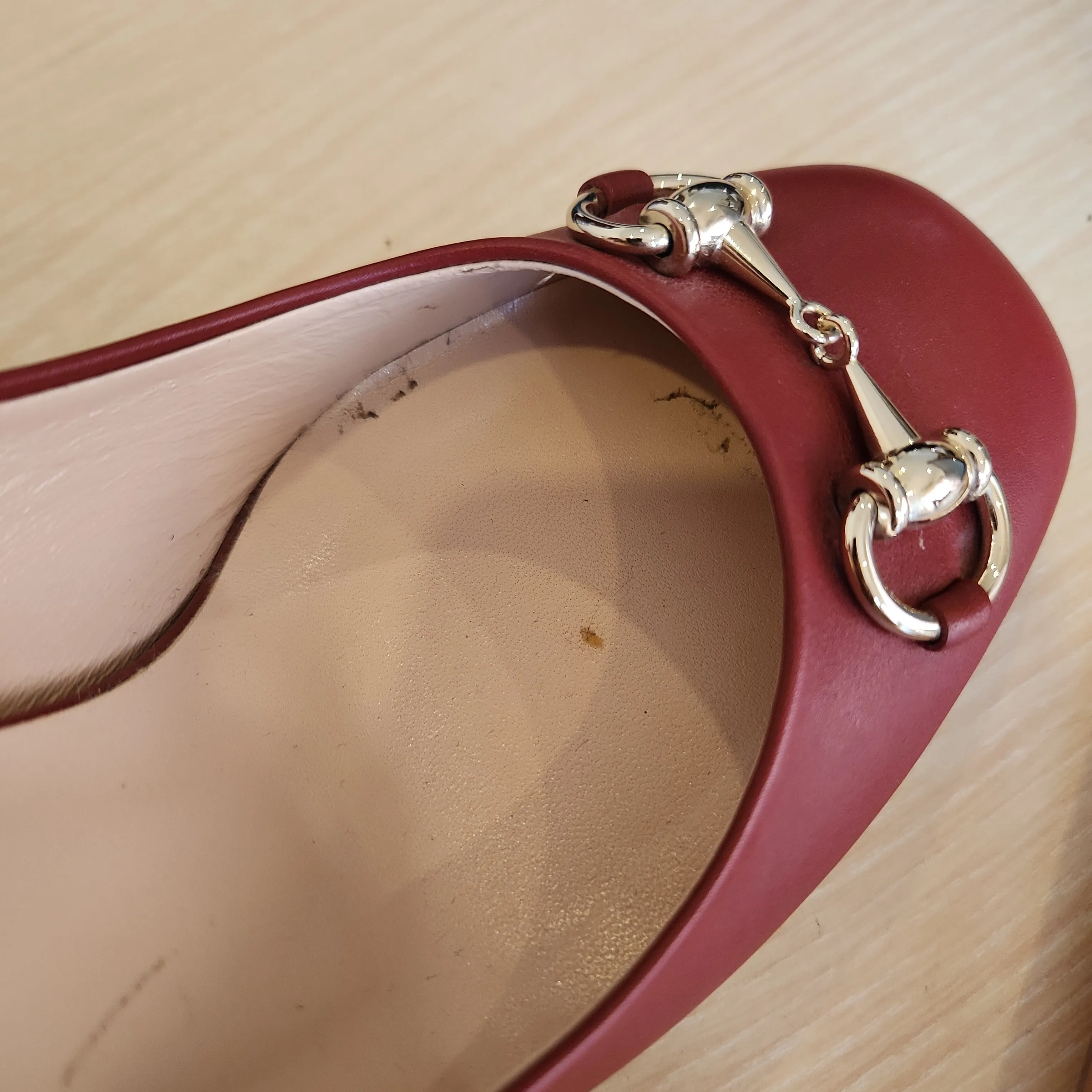 Gucci Burgundy Leather Horsebit Square-toe Pumps | Pre Loved |