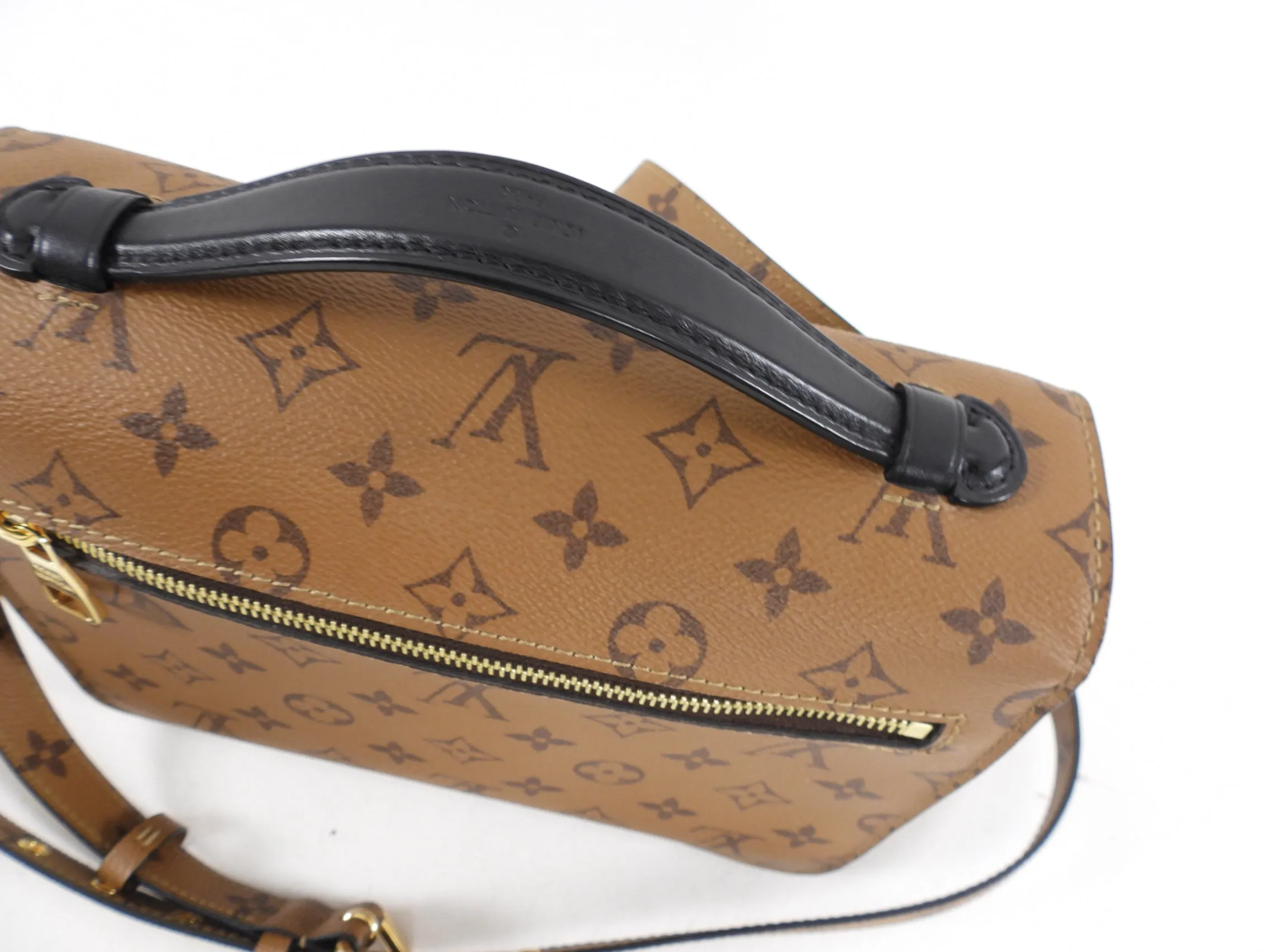 Louis Vuitton Pochette Metis Monogram Reverse Bag