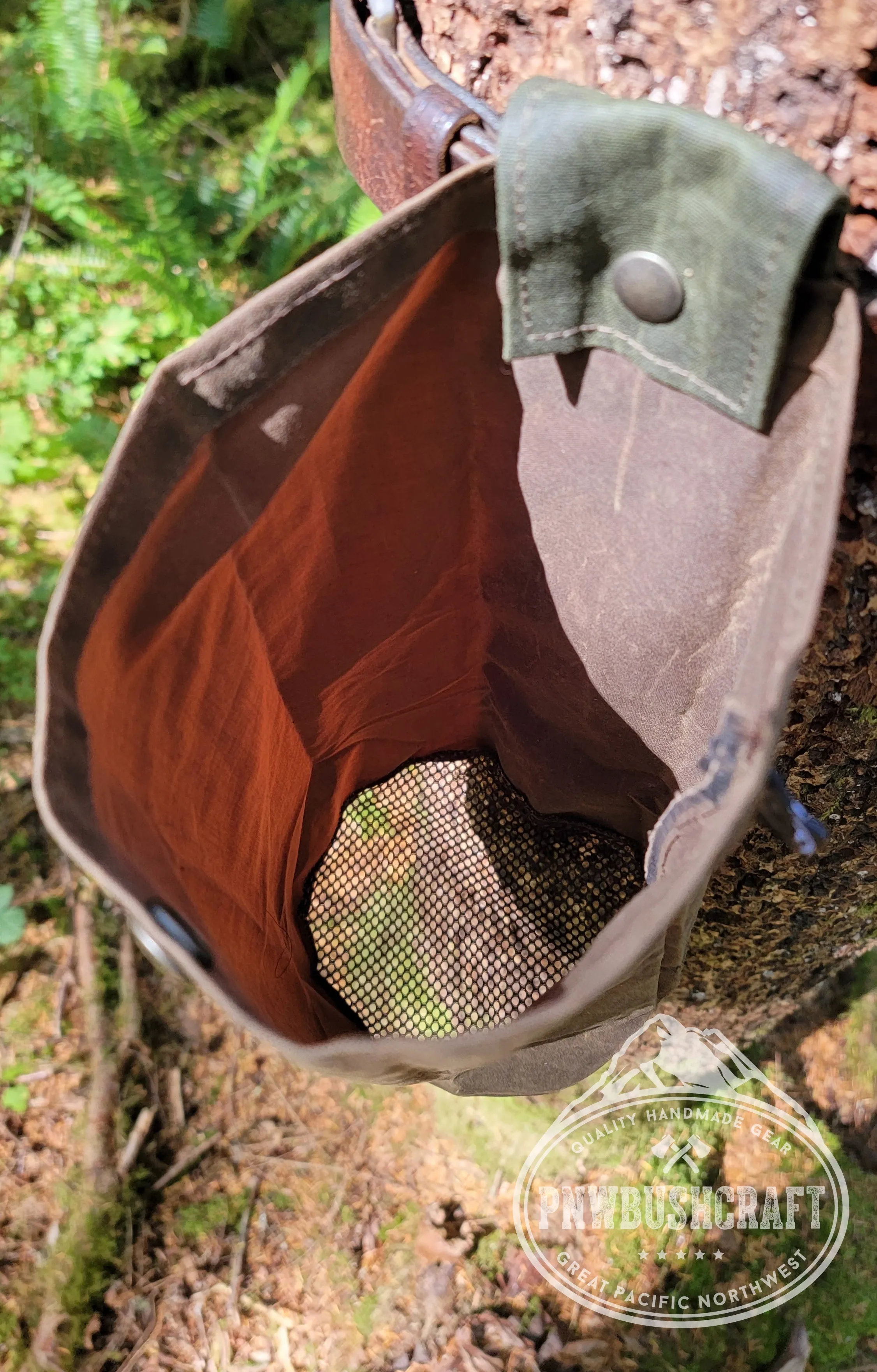 Mushroom Foraging Pouch, Hip Bag