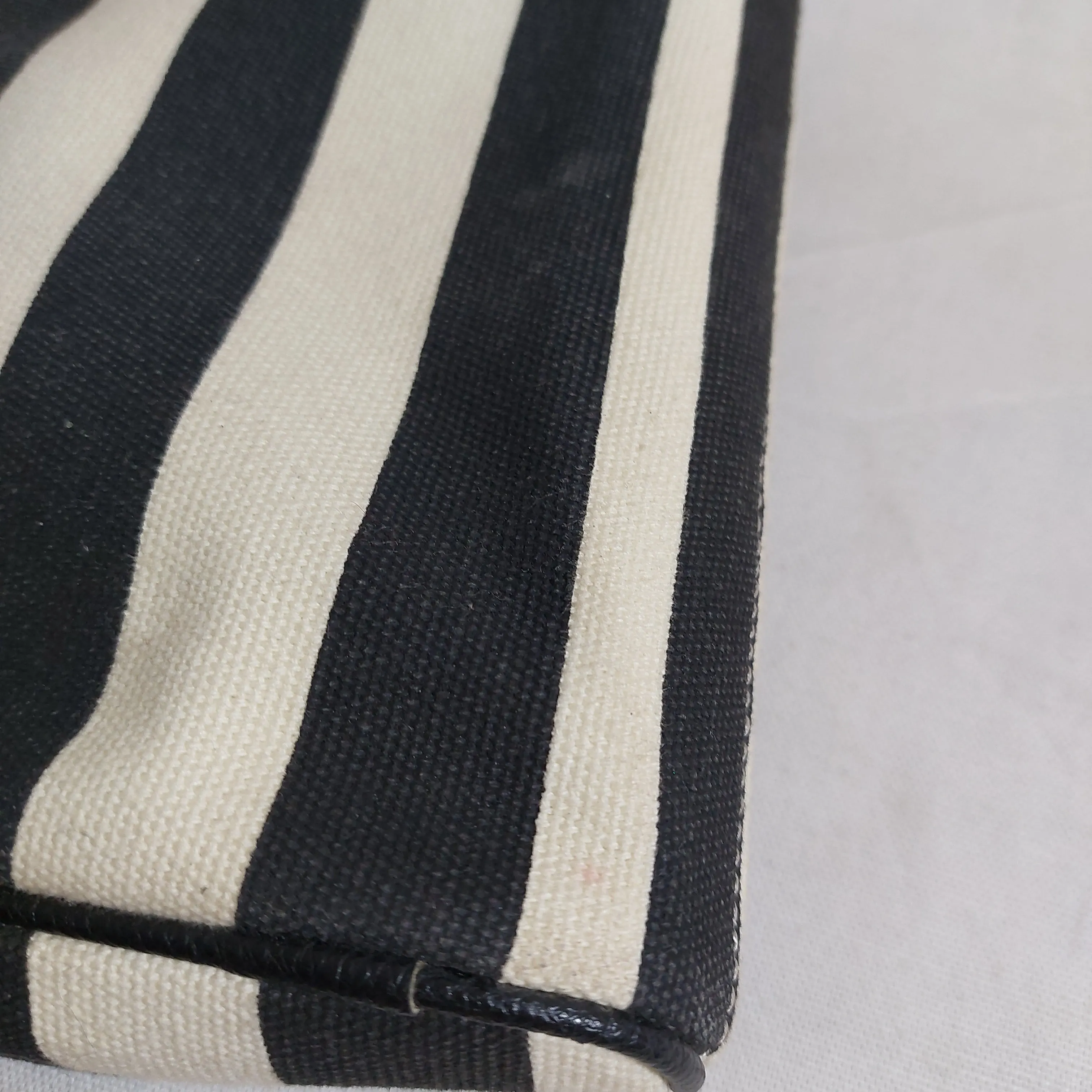 Nine West Striped Canvas Crossbody Bag | Pre Loved |