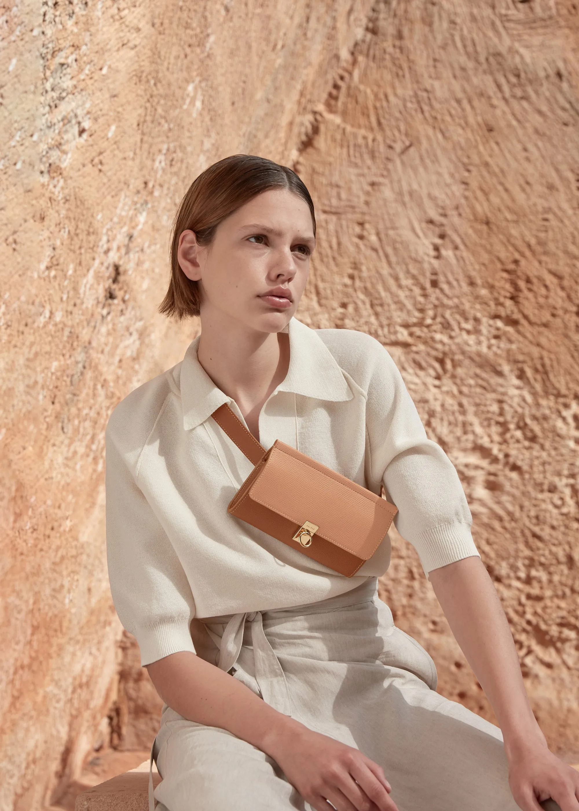 Numéro Sept Belt - Textured Duo Camel