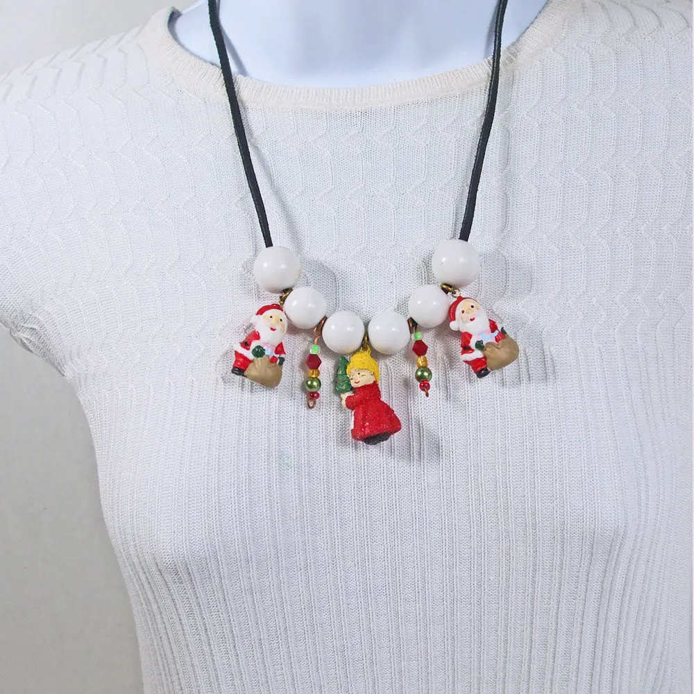 Papan, Christmas, Santa and Mrs Clause, Beaded Dangle, Necklace